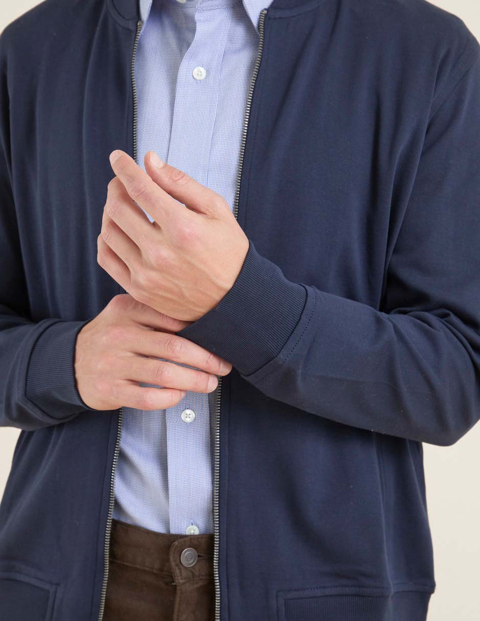 Chamarra bomber con bolsillos para hombre 4