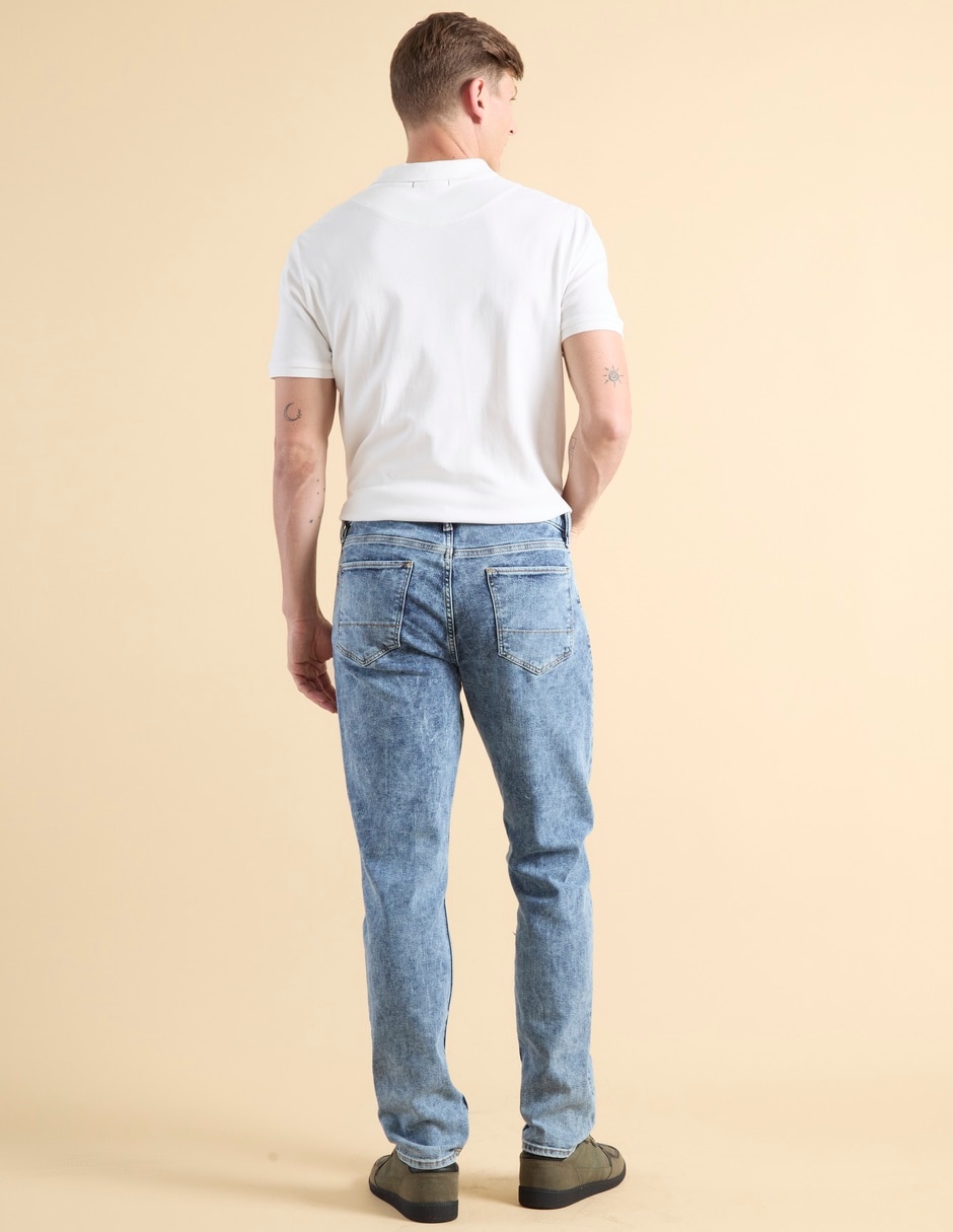 Jeans straight lavado obscuro para hombre 2